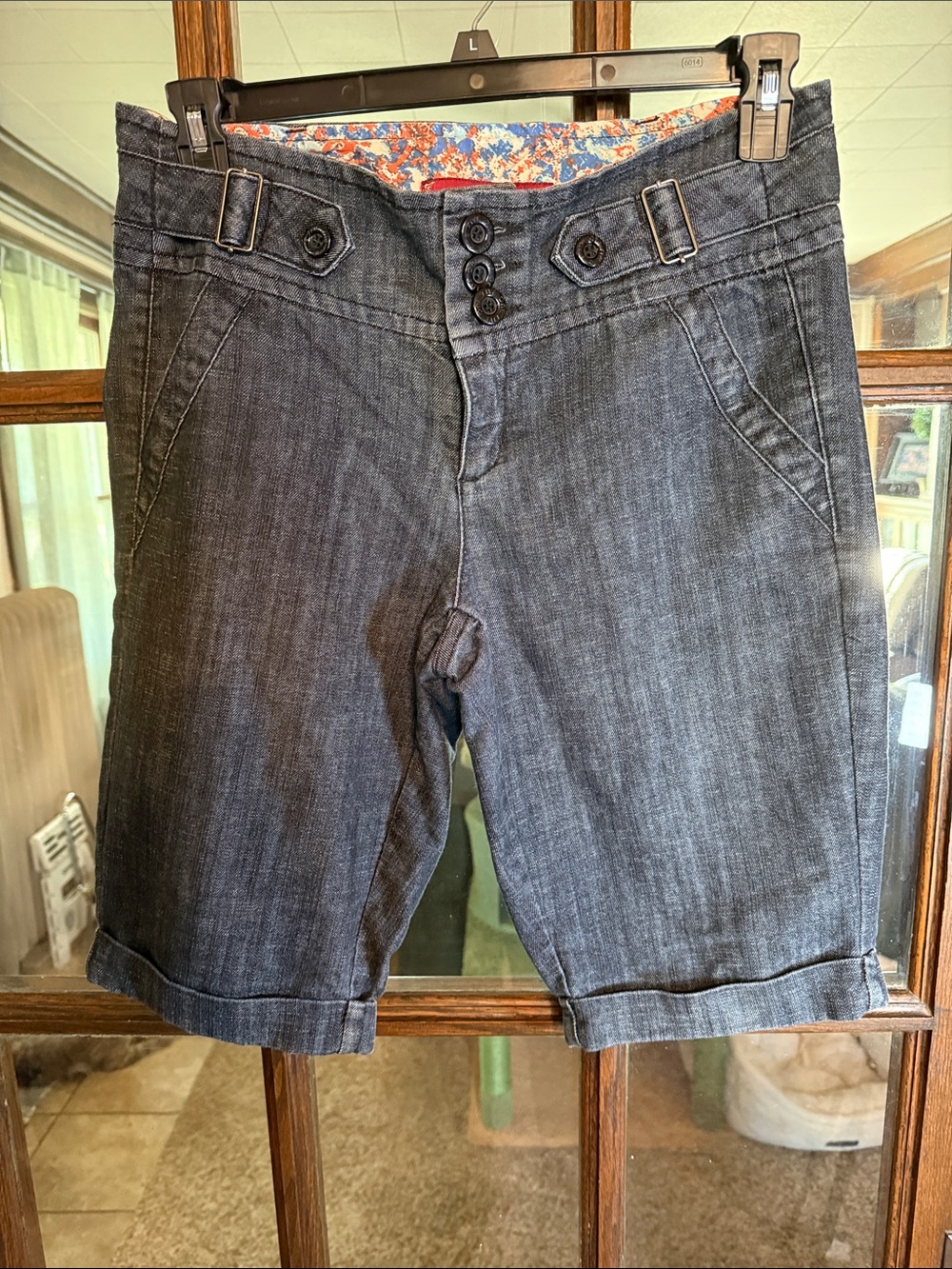One 5 One Womens Dark Wash Denim Bermuda Shorts Side Buckle Cuffed Blue SZ 8 Y2K